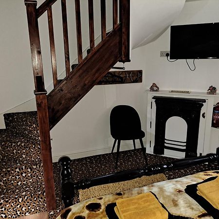 Willow'S Cottage Edwinstowe Esterno foto